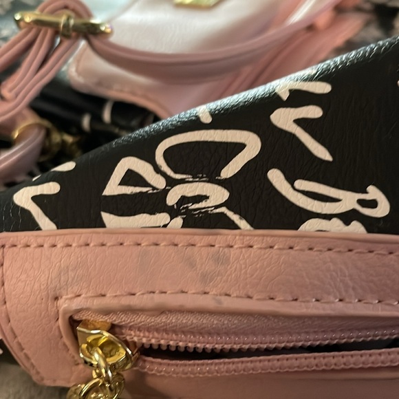 Betsy Johnson Luv   2 in 1 Backpack Purse  Black / Pink  Size Medium - Picture 16 of 16